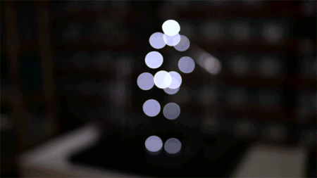 15顆LED燈模仿人類行走