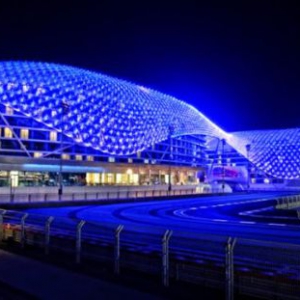 世界上最大型的LED裝飾建筑