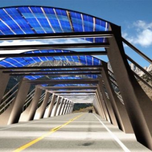 公路上的太陽能“隧道”