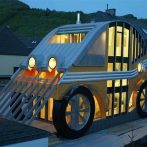 創(chuàng)意汽車別墅