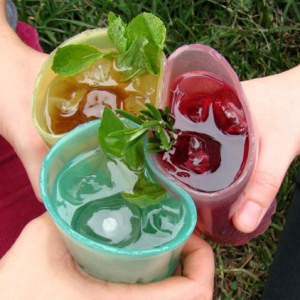 可食用的瓊脂果汁杯