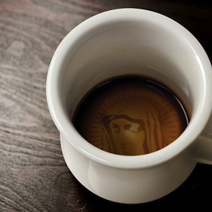 圣跡咖啡杯