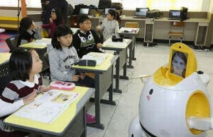 韓國小學的機器人英文教師